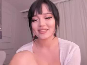 Naked Room sophia_squirtits 